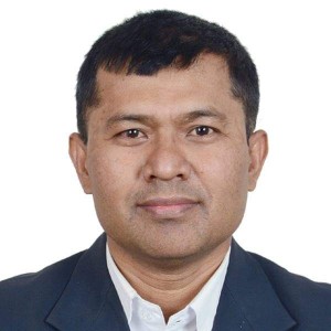 डिल्लीराज श्रेष्ठ